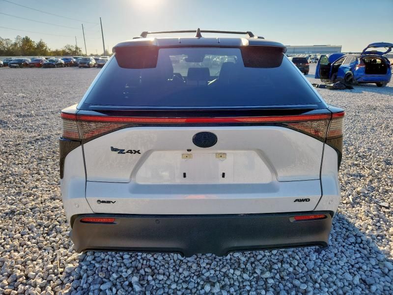 2025 Toyota Bz4x xle