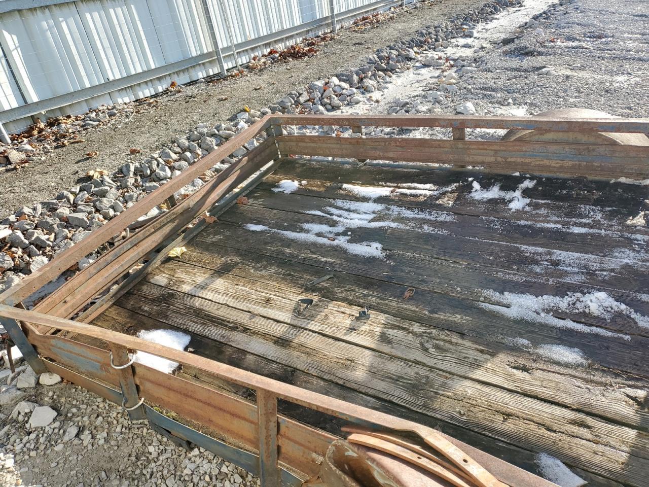 1998 Trailers L King Zinger-Utility Trailer