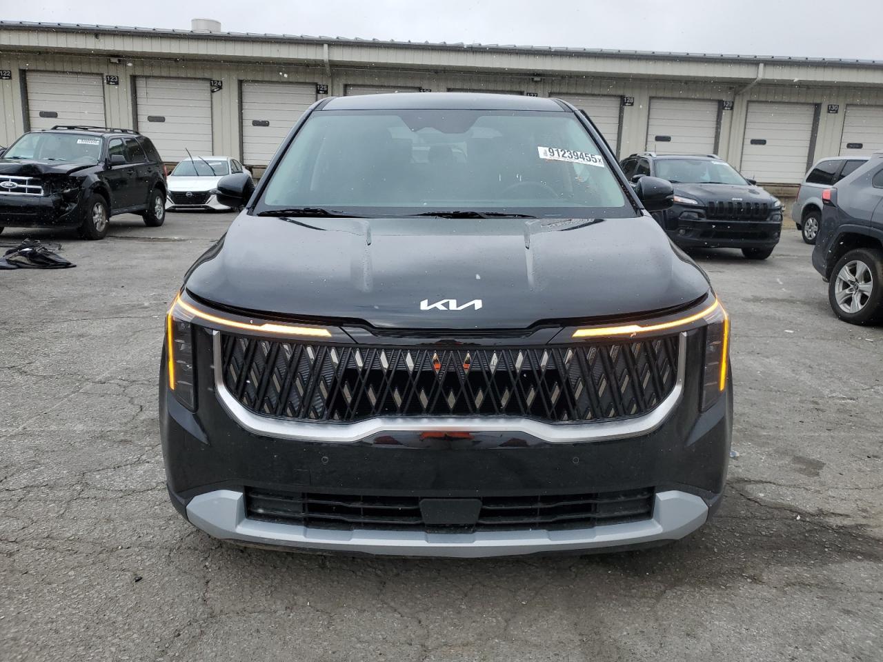 2026 KIA Carnival lx