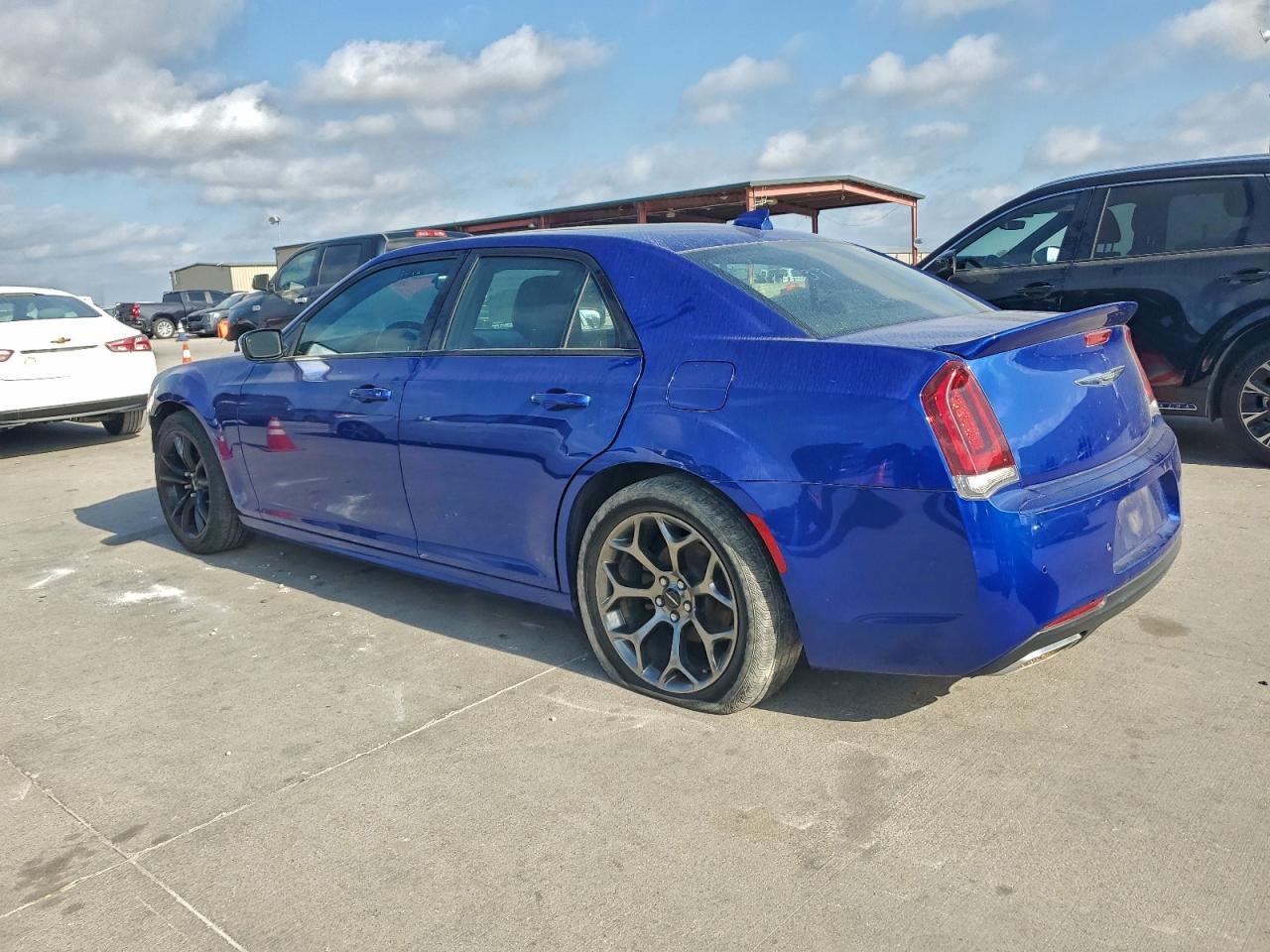 2018 Chrysler 300 s