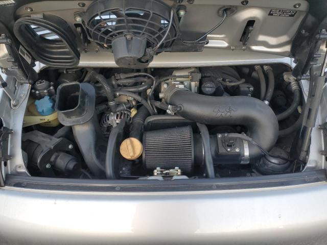 2001 Porsche 911 Carrera 2