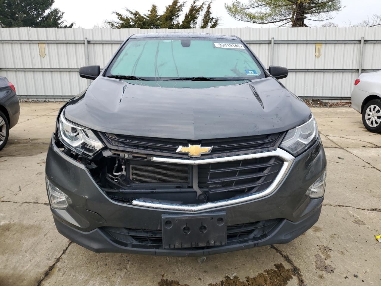 2018 Chevrolet Equinox ls