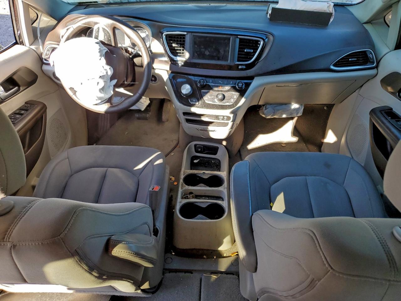 2019 Chrysler Pacifica lx