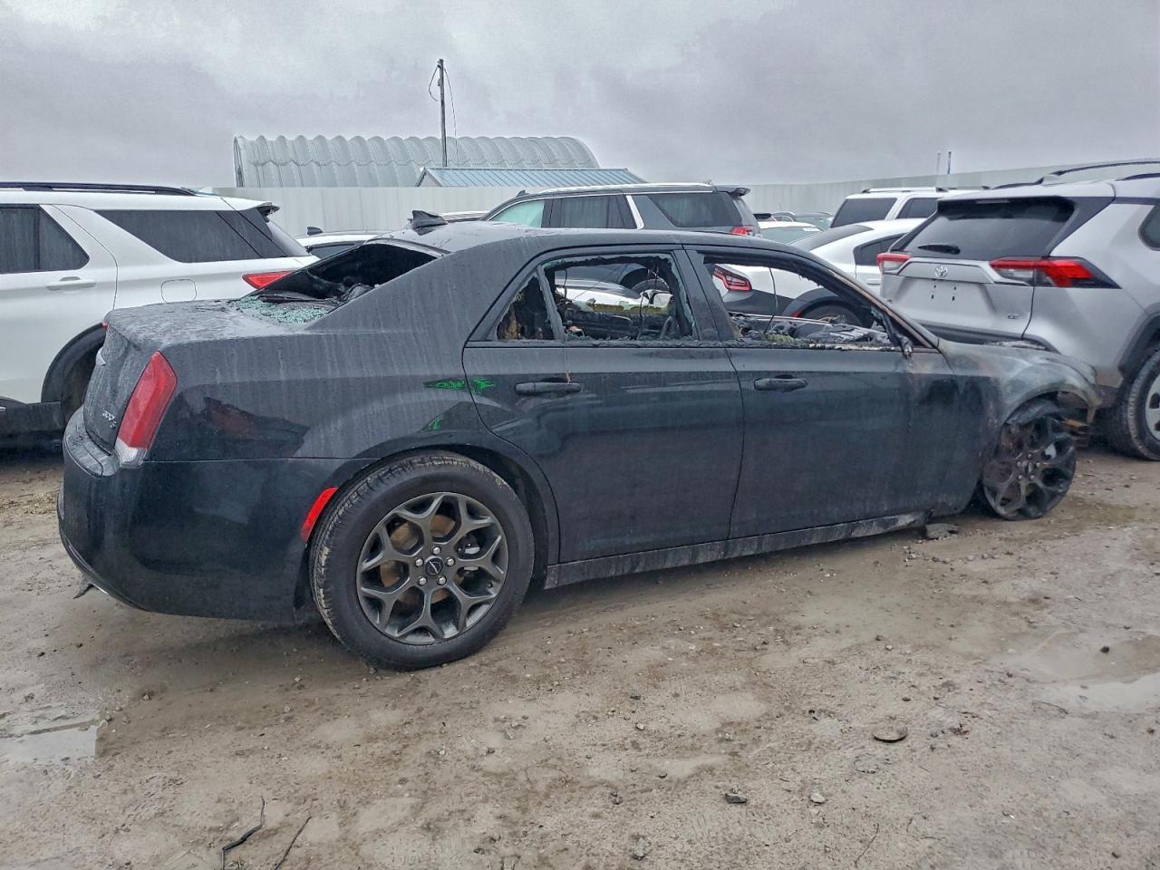 2018 Chrysler 300 s