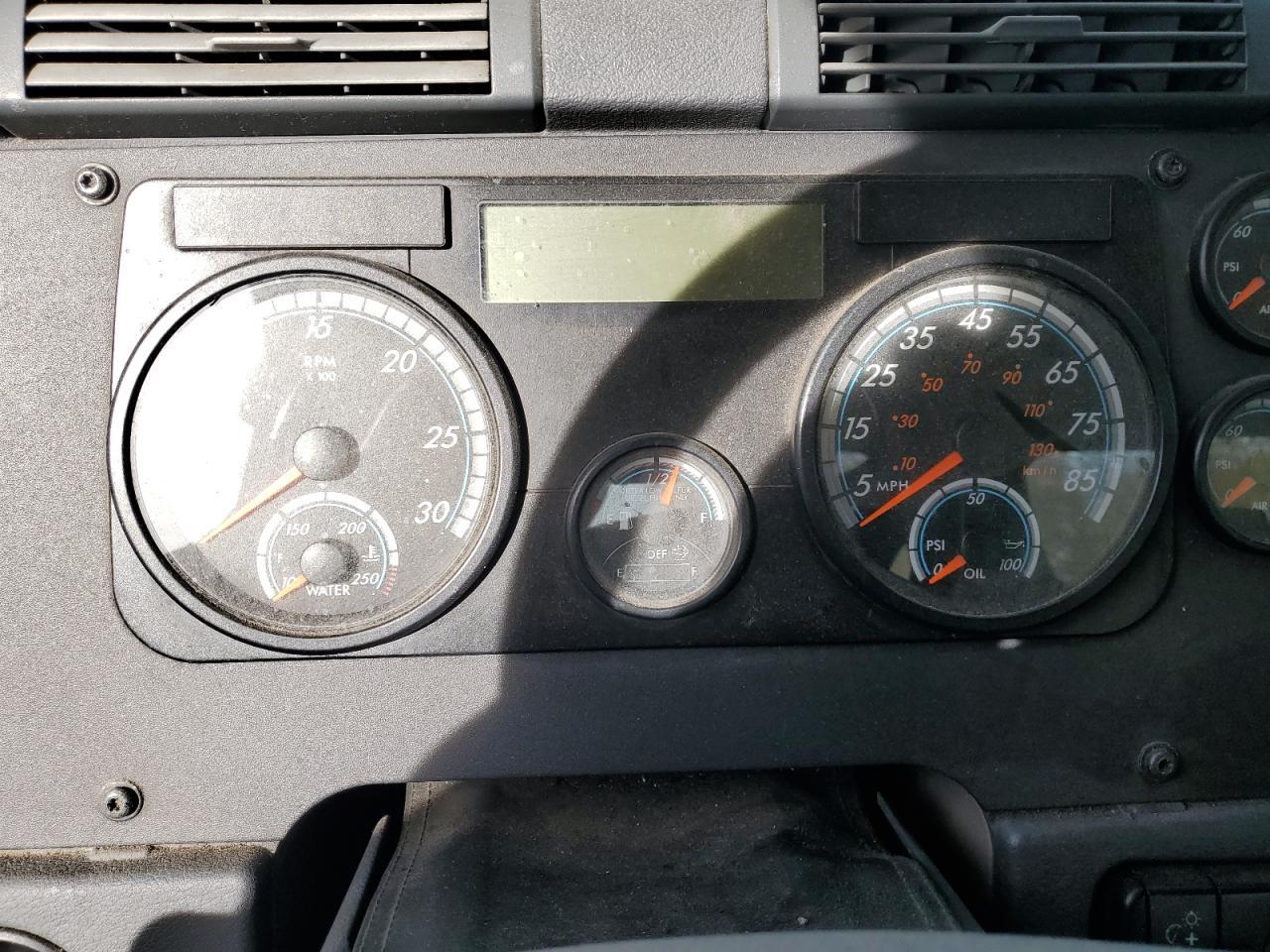 2019 Freightliner Cascadia 125 Semi Truck