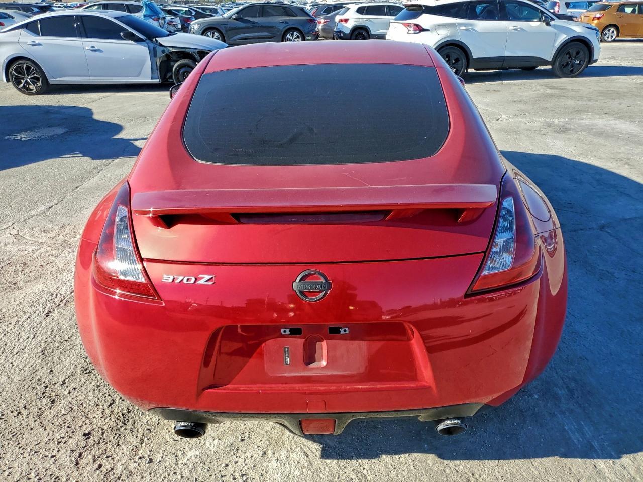 2018 Nissan 370z Base