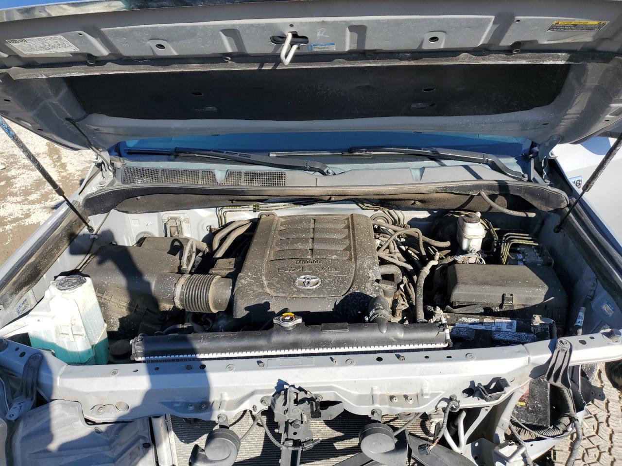 2020 Toyota Tundra Double cab sr