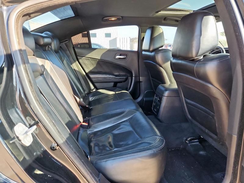 2016 Dodge Charger r