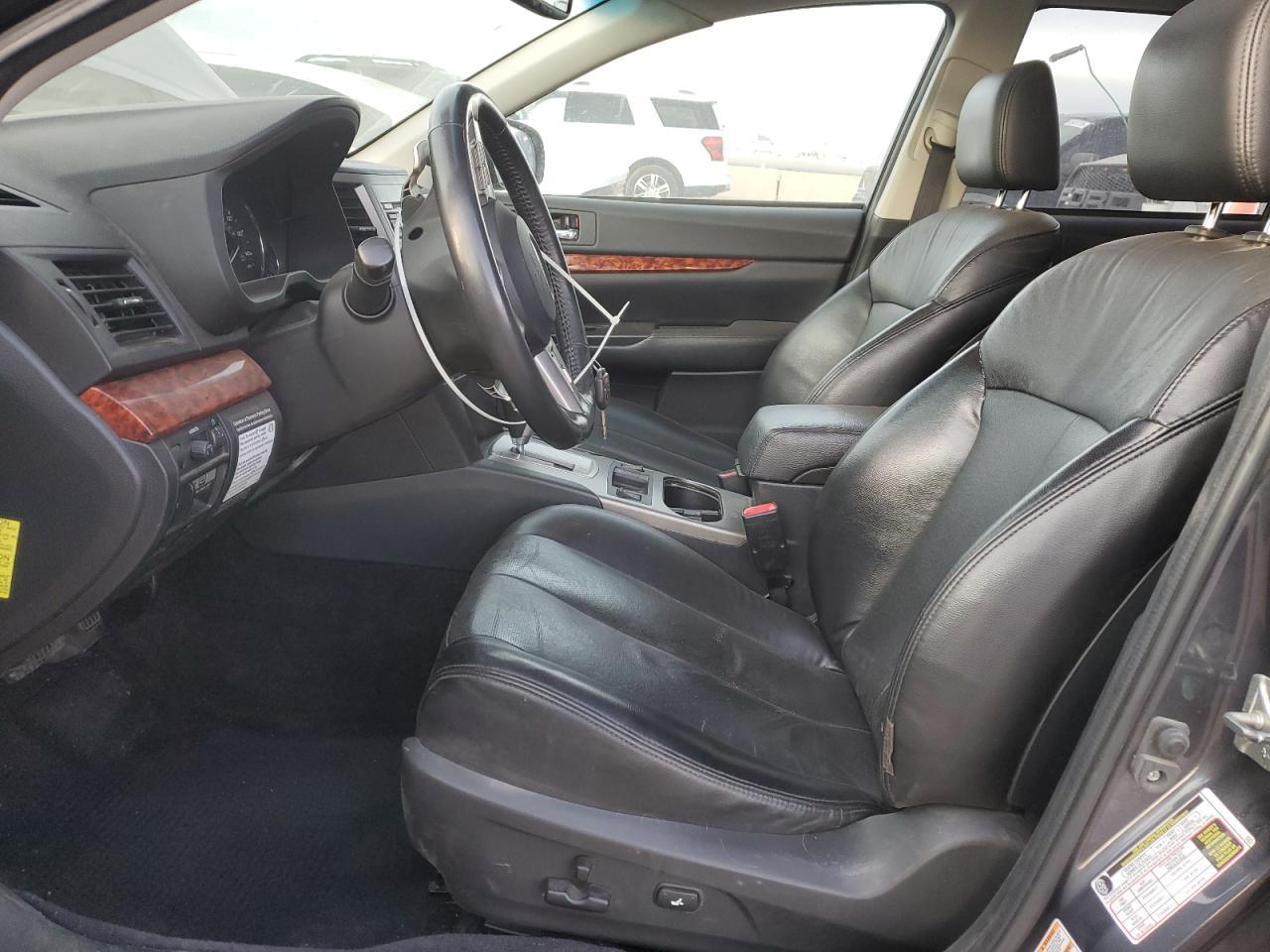 2010 Subaru Outback 2.5i Limited