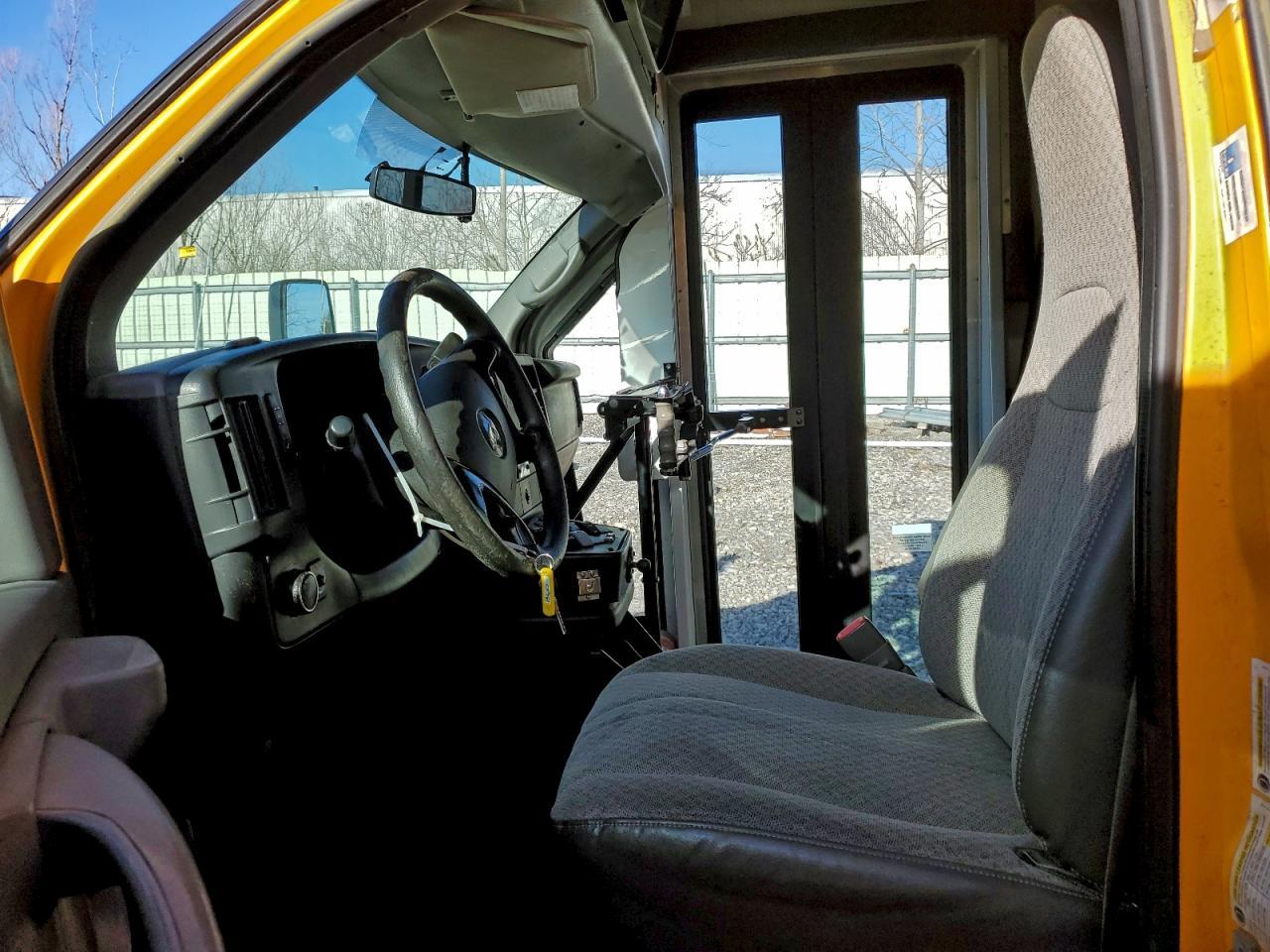 2014 Chev Rolet Express School Bus