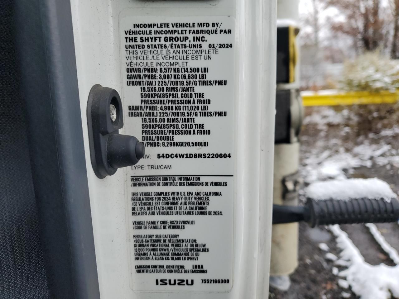 2024 Isuzu NPR HD Refrigerated BOX Truck