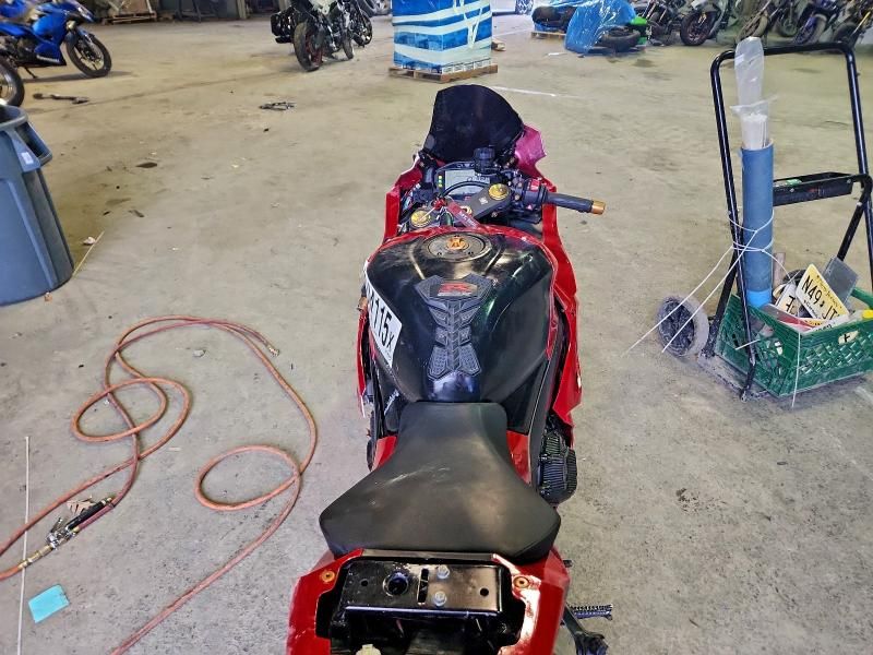 2024 Suzuki GSX-R1000