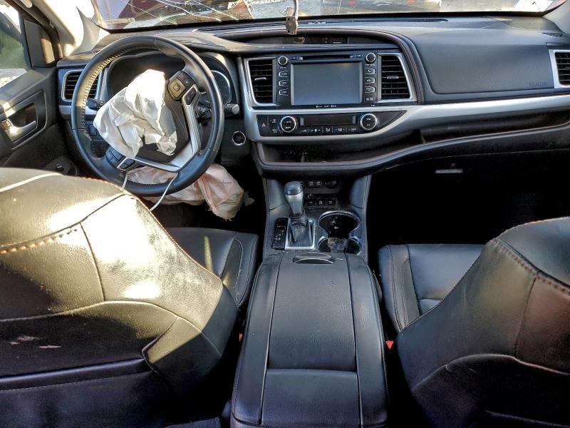 2018 Toyota Highlander se