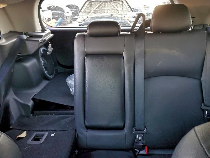 2014 Mitsubishi Rvr gt