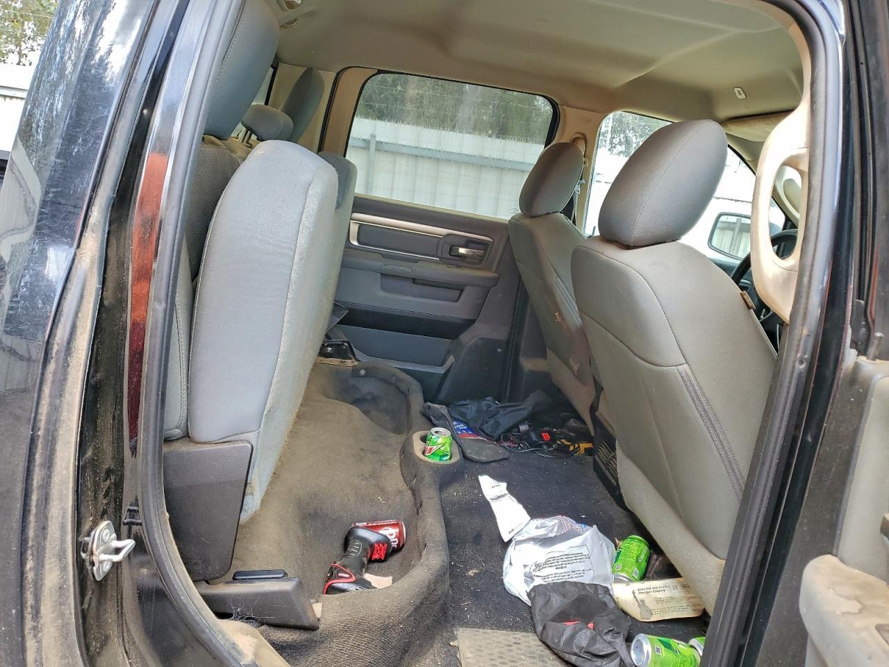 2020 Dodge RAM 1500 Classic SLT