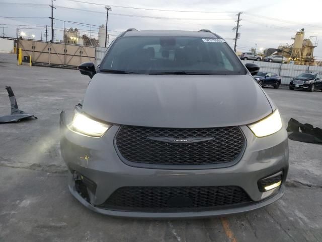 2025 Chrysler Pacifica Hybrid Select