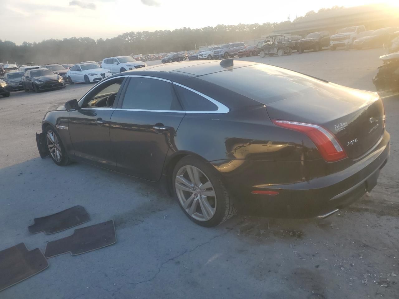 2016 Jaguar Xjl Portfolio