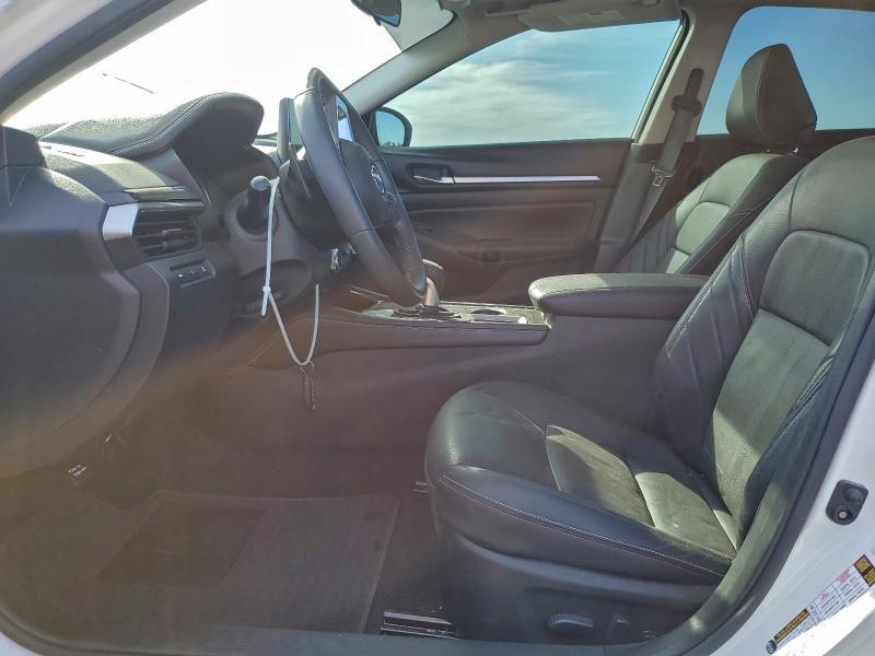 2024 Nissan Altima sr