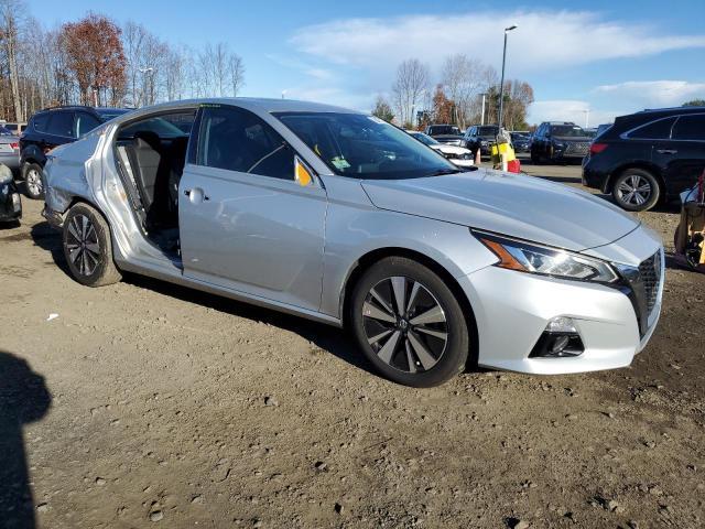 2020 Nissan Altima sl