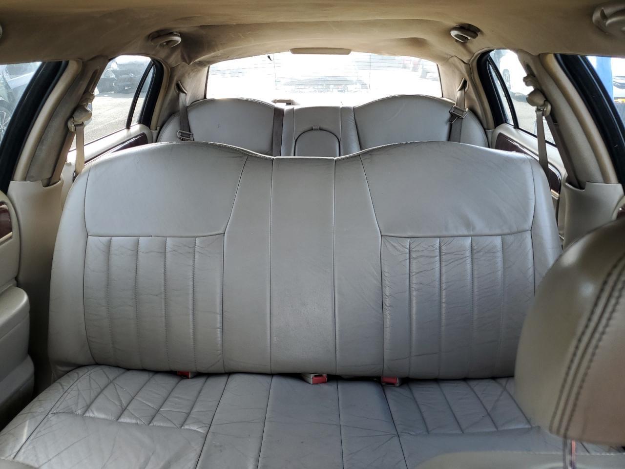 2006 Lincoln Town car Executive