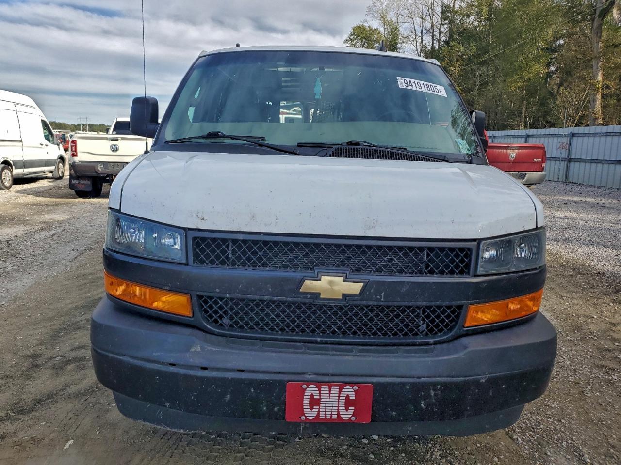 2023 Chev Express G3500