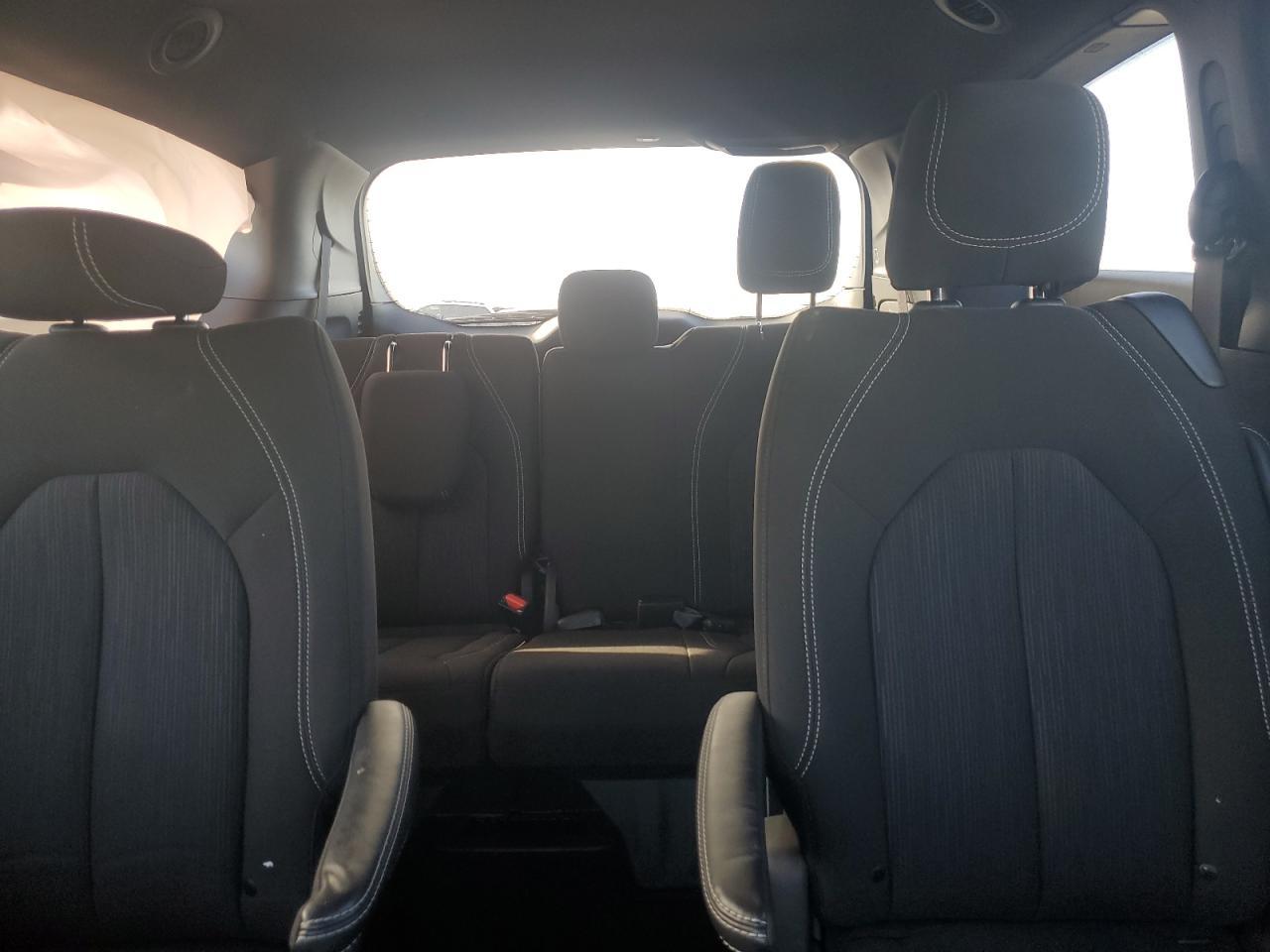 2024 Chrysler Pacifica Touring