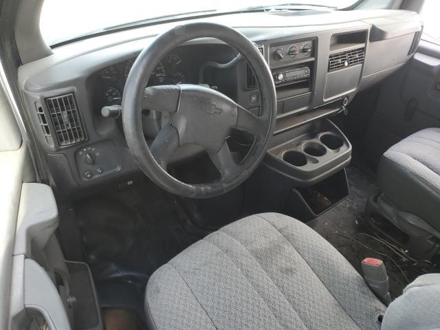 2003 Chevrolet Express BOX Truck