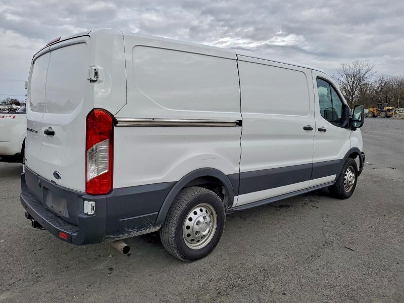2023 Ford Transit T-150