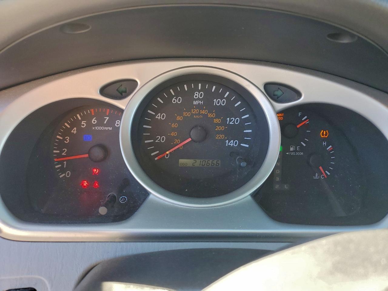 2006 Toyota Highlander Base