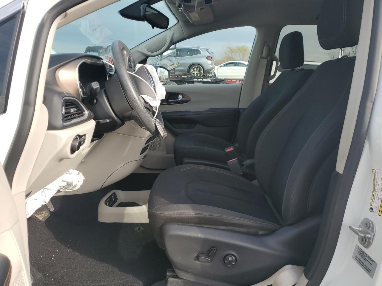 2017 Chrysler Pacifica Touring