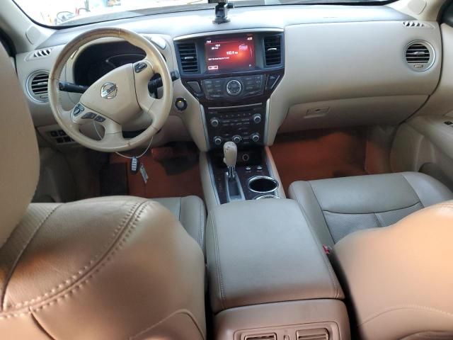 2014 Nissan Pathfinder s
