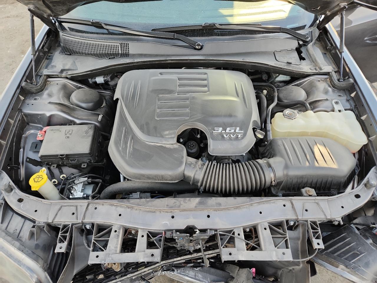 2018 Chrysler 300 s