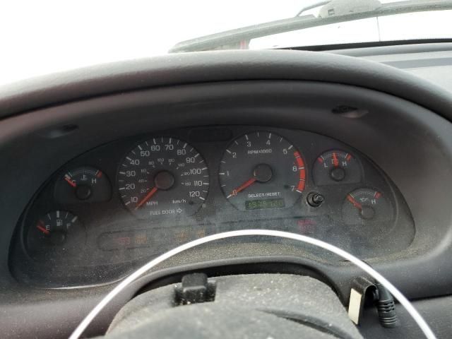 2004 Ford Mustang