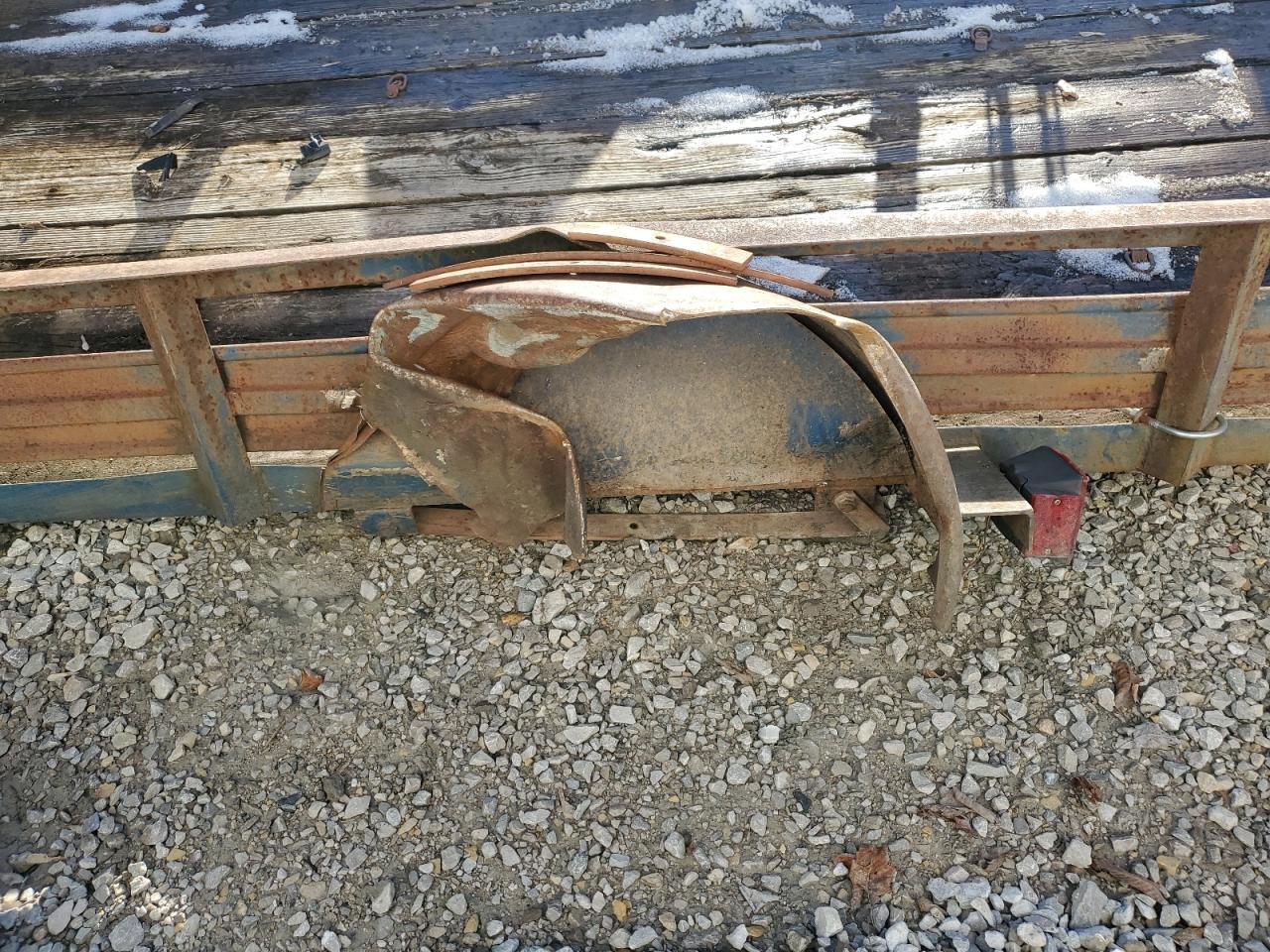 1998 Trailers L King Zinger-Utility Trailer