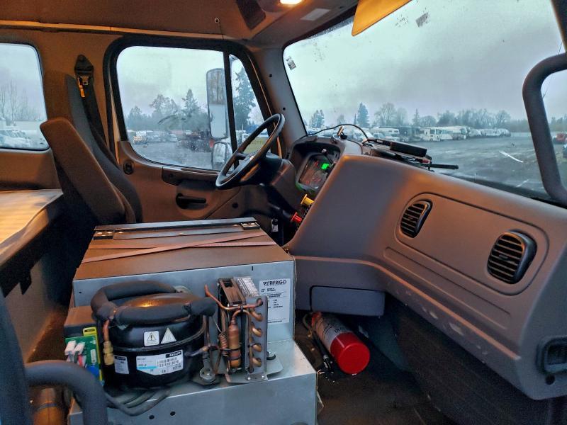 2022 Freightliner Business Class M2 Semi Truck