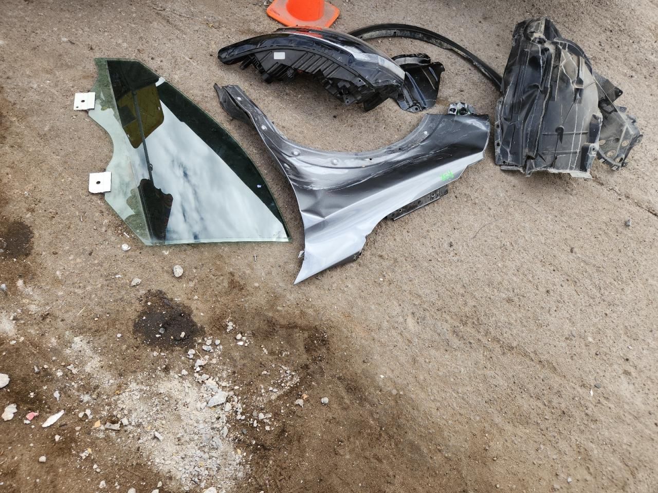 2023 Nissan Pathfinder s