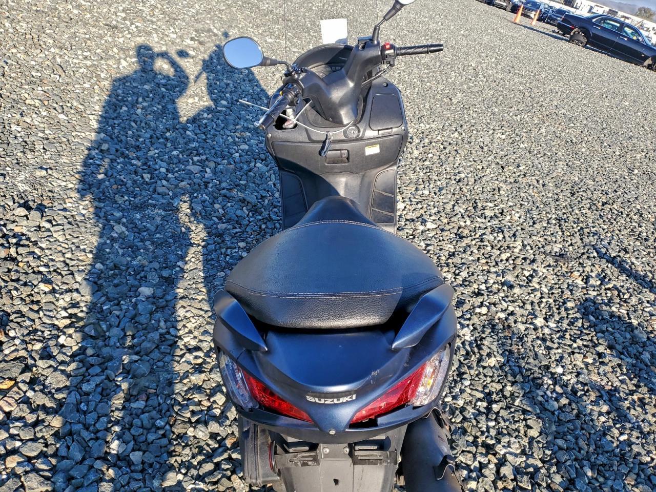 2022 Suzuki UH200
