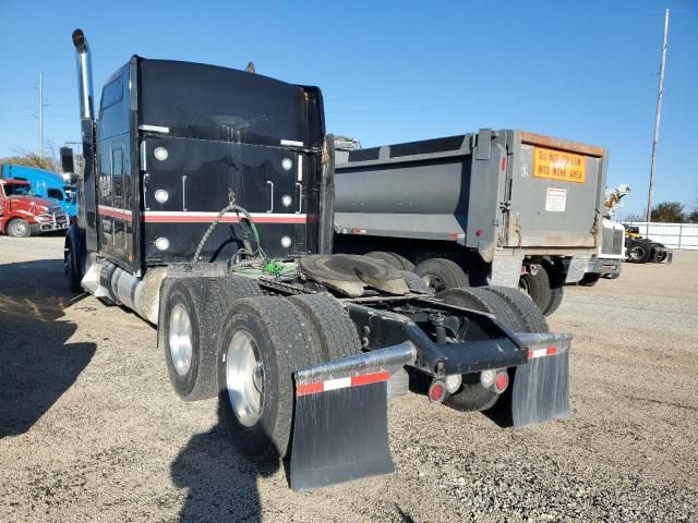 2022 Kenworth W900 Semi Truck