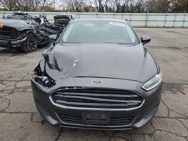 2016 Ford Fusion s