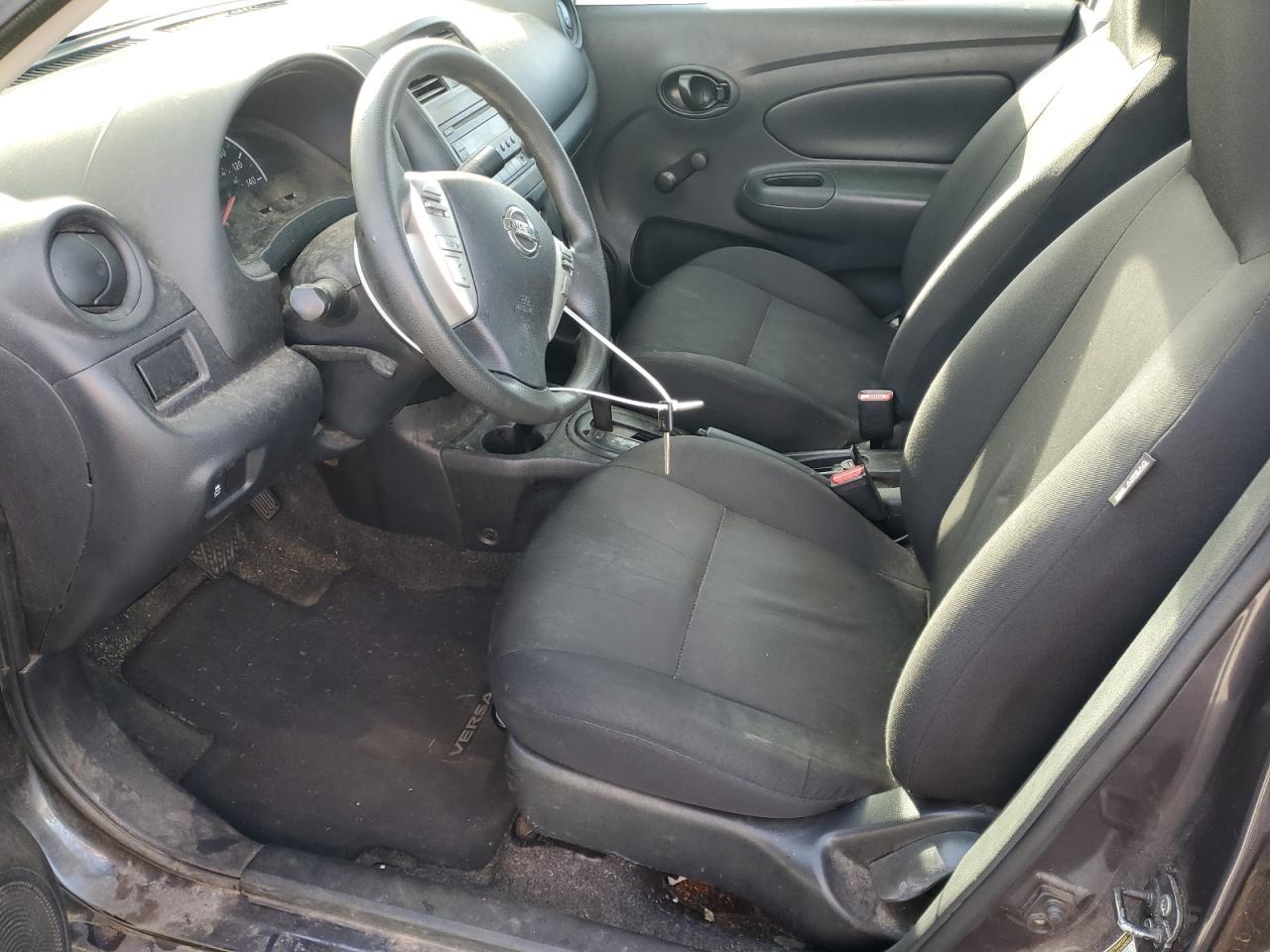 2015 Nissan Versa s