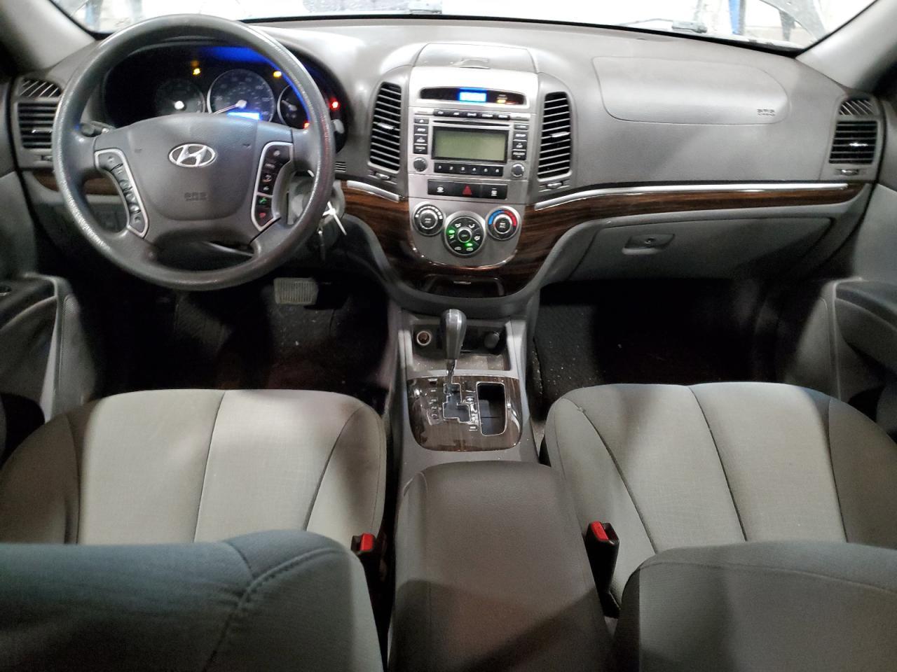 2012 Hyundai Santa fe gls
