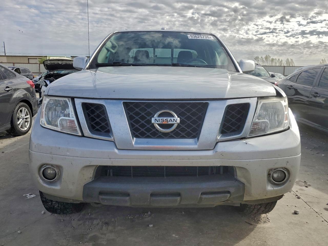 2018 Nissan Frontier s