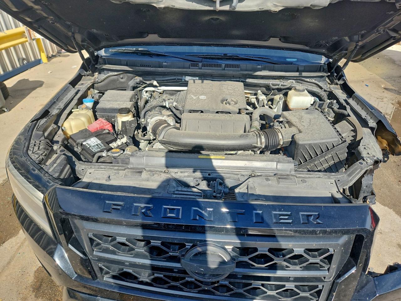 2023 Nissan Frontier SV