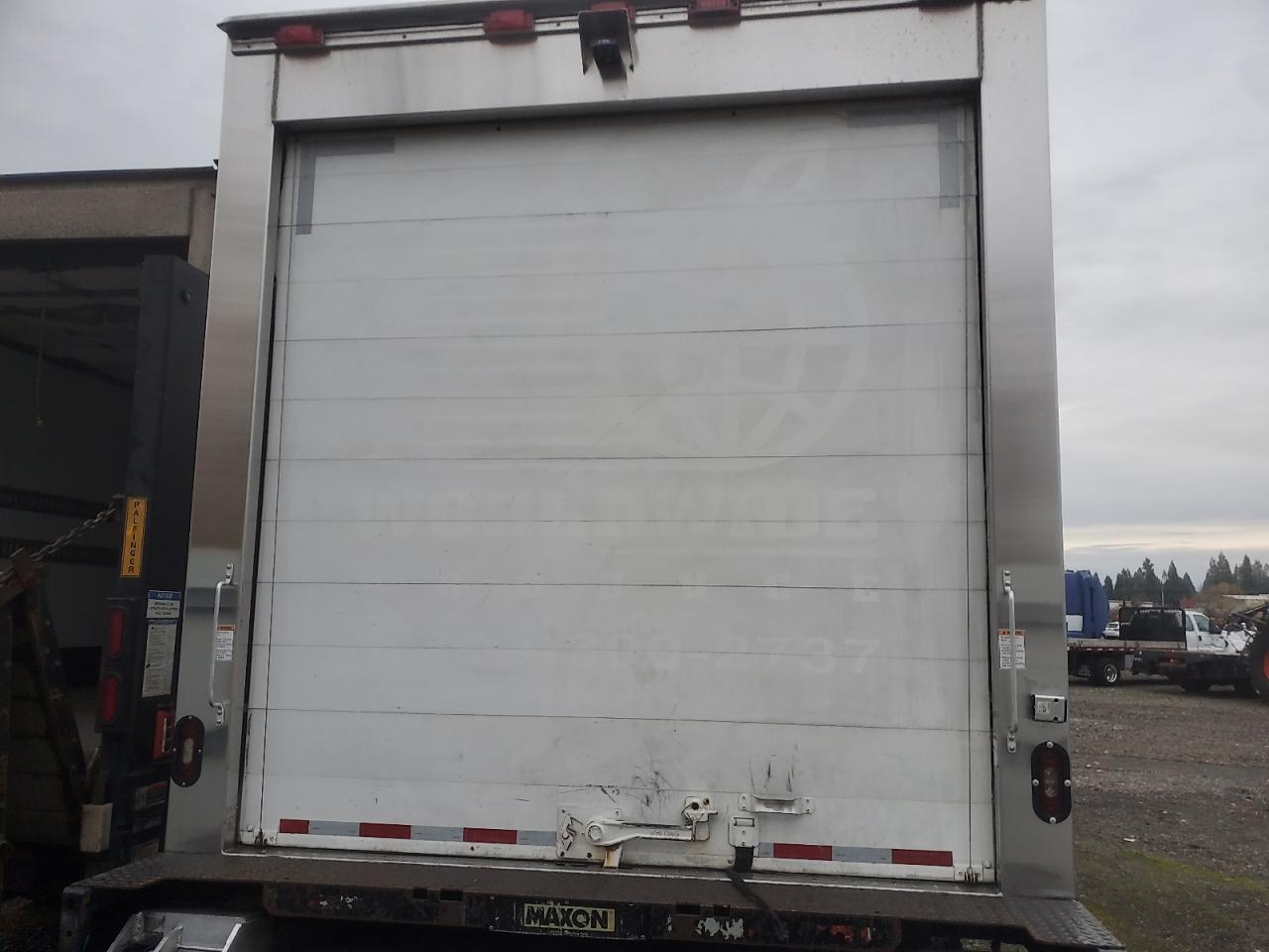 2017 Freightliner Business Class M2 Refrigerated BOX Truck