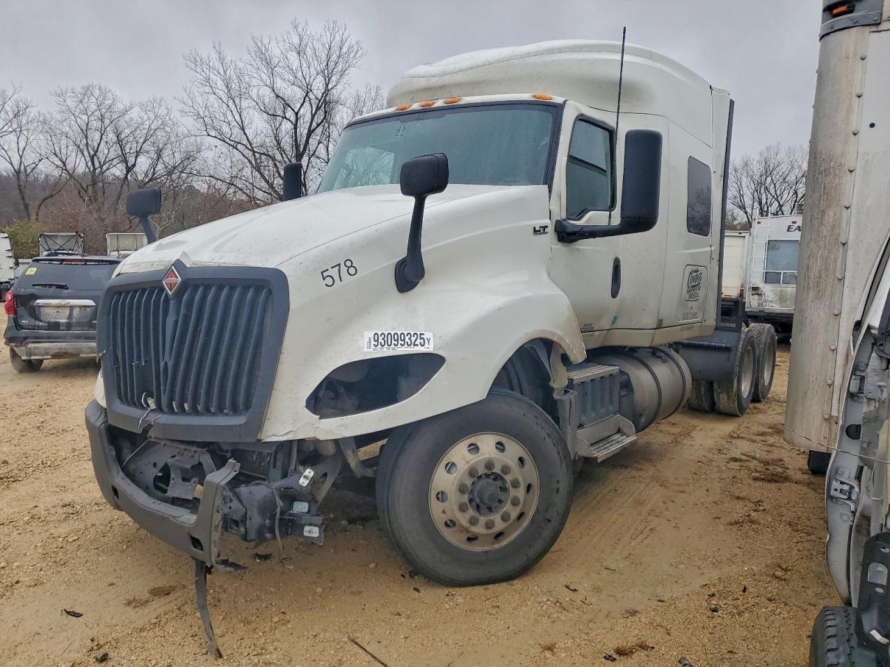 2020 International LT625 Semi Truck