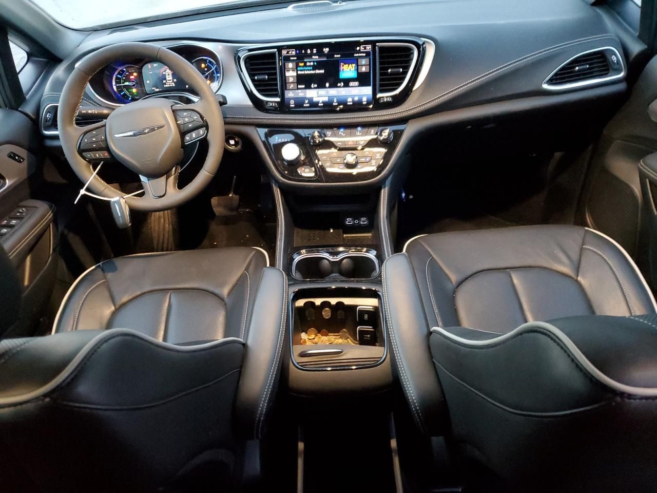 2025 Chrysler Pacifica Hybrid Select