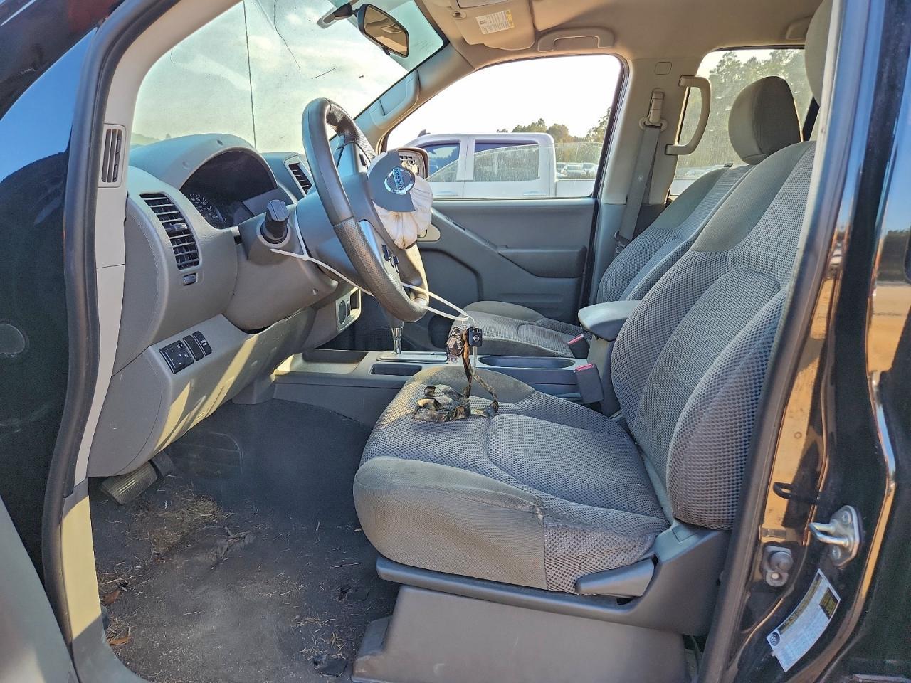 2019 Niss Frontier s
