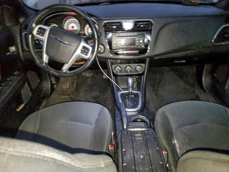 2011 Chrysler 200 Touring