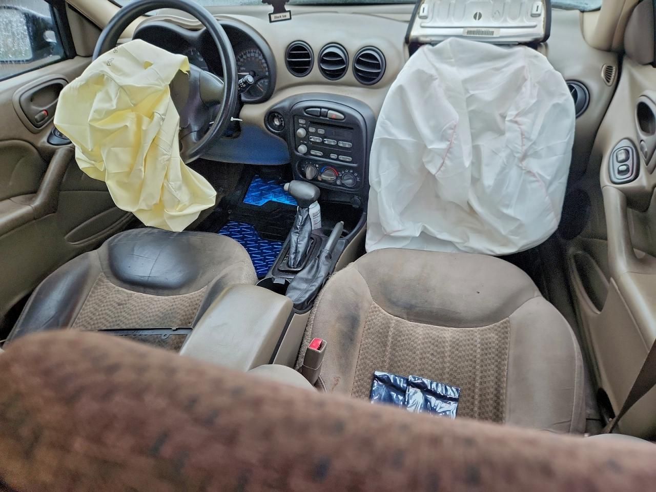 2004 Pontiac Grand am SE1