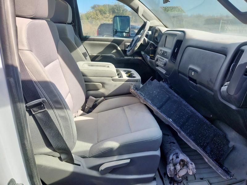 2022 Chevrolet Silverado Rollback Truck